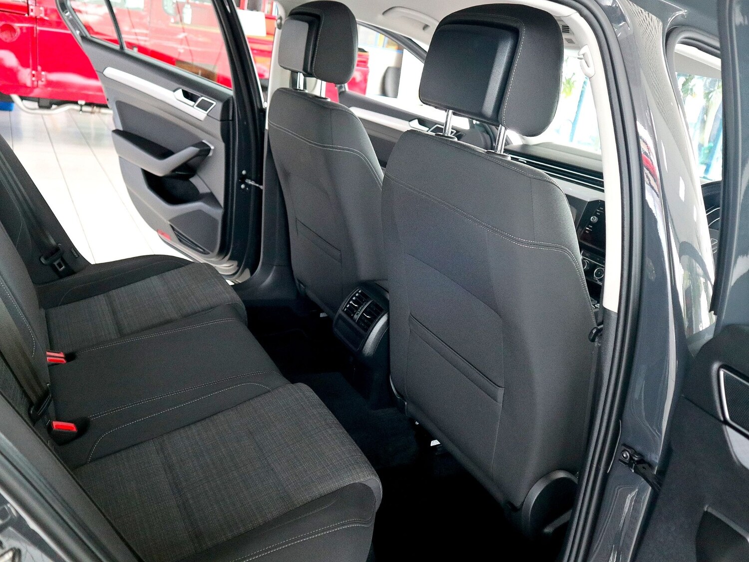 Used Volkswagen Passat 2020 for sale - 76268785: Photo 17