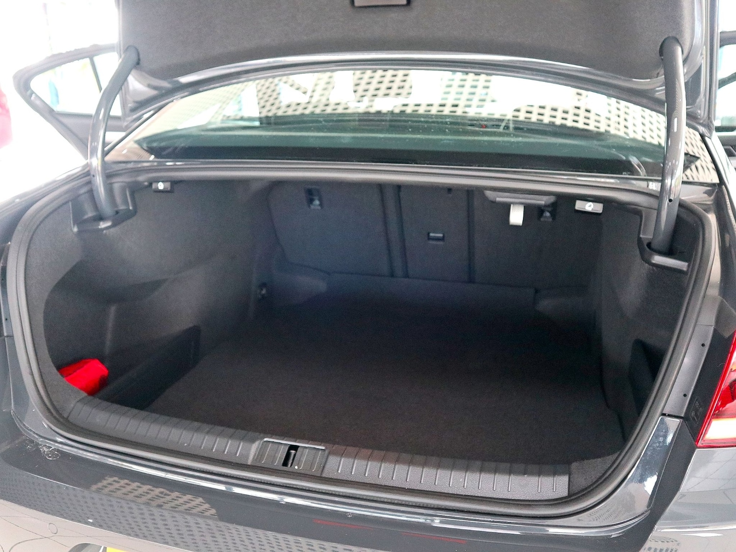 Used Volkswagen Passat 2020 for sale - 76268785: Photo 18