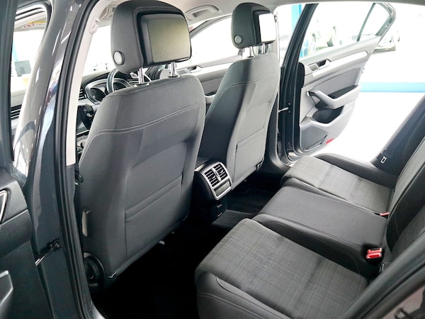 Used Volkswagen Passat 2020 for sale - 76268785: Photo 19