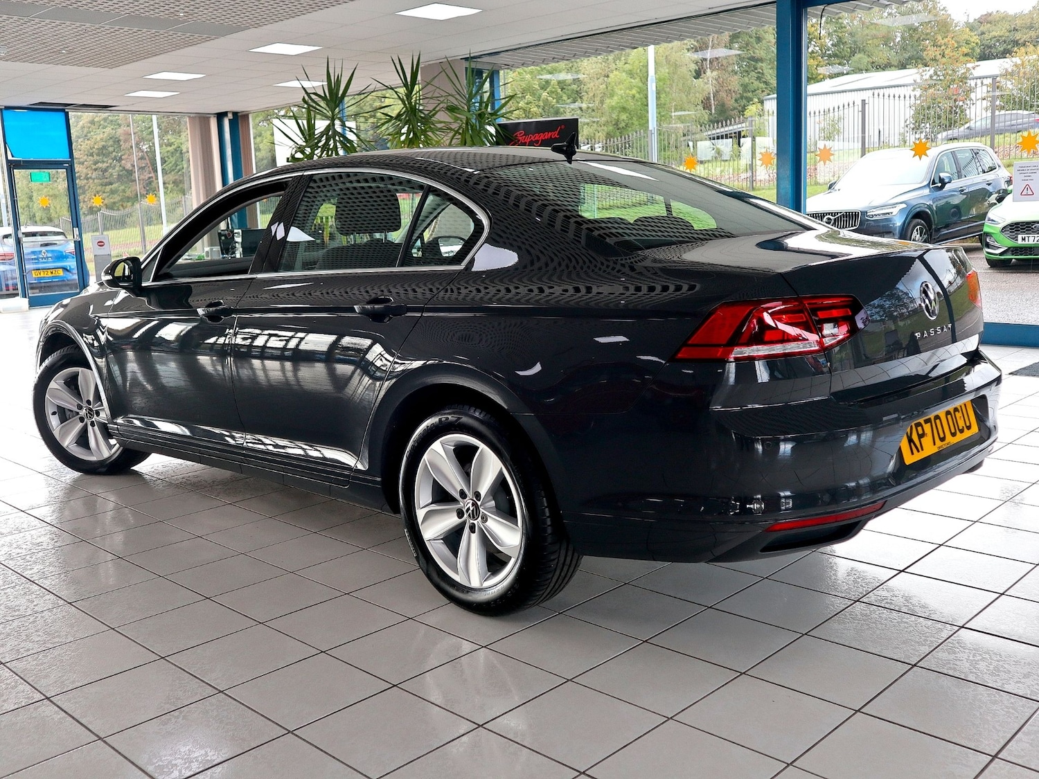 Used Volkswagen Passat 2020 for sale - 76268785: Photo 2