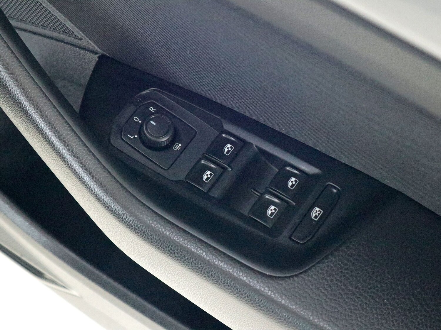 Used Volkswagen Passat 2020 for sale - 76268785: Photo 23