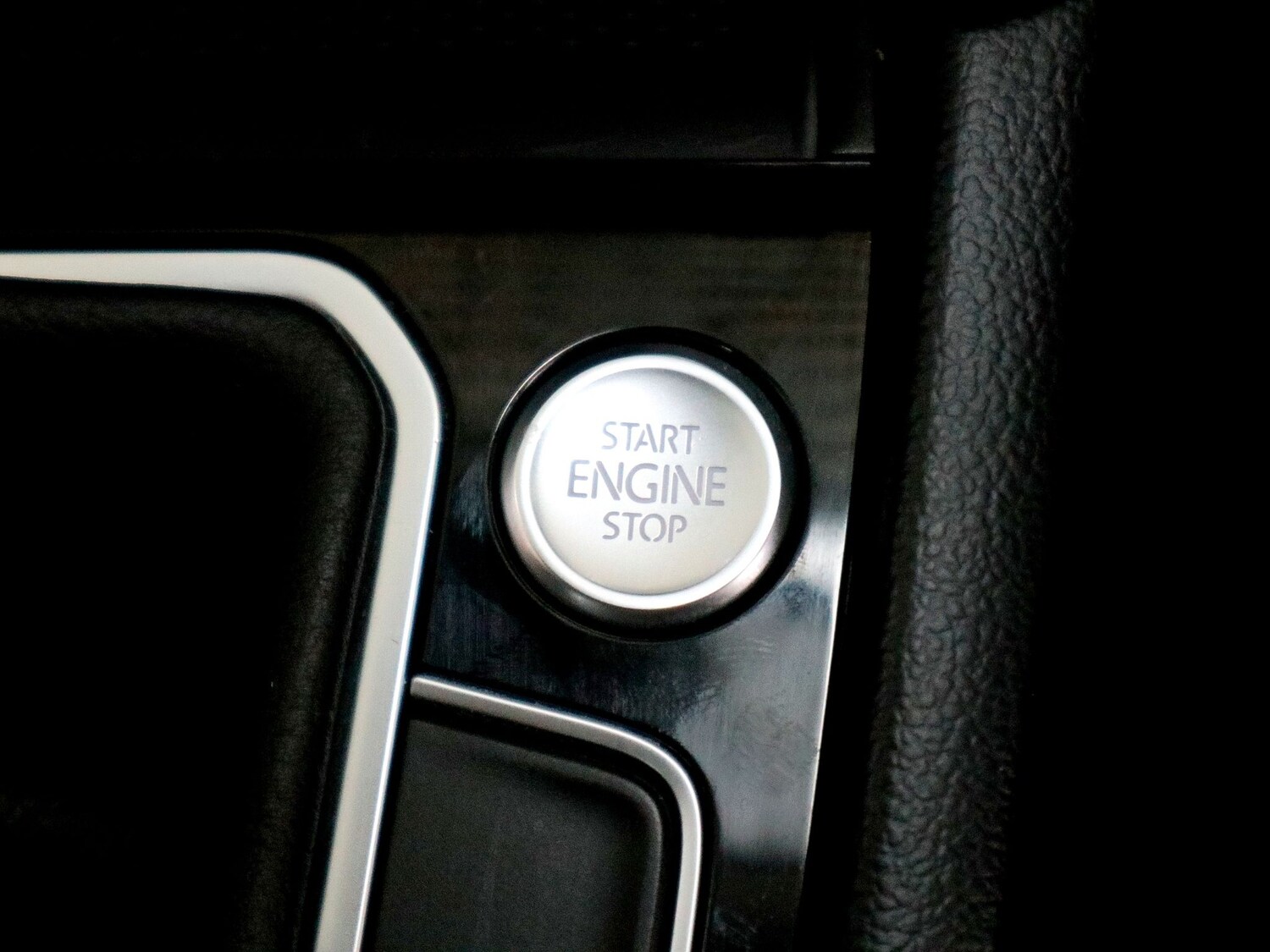 Used Volkswagen Passat 2020 for sale - 76268785: Photo 38