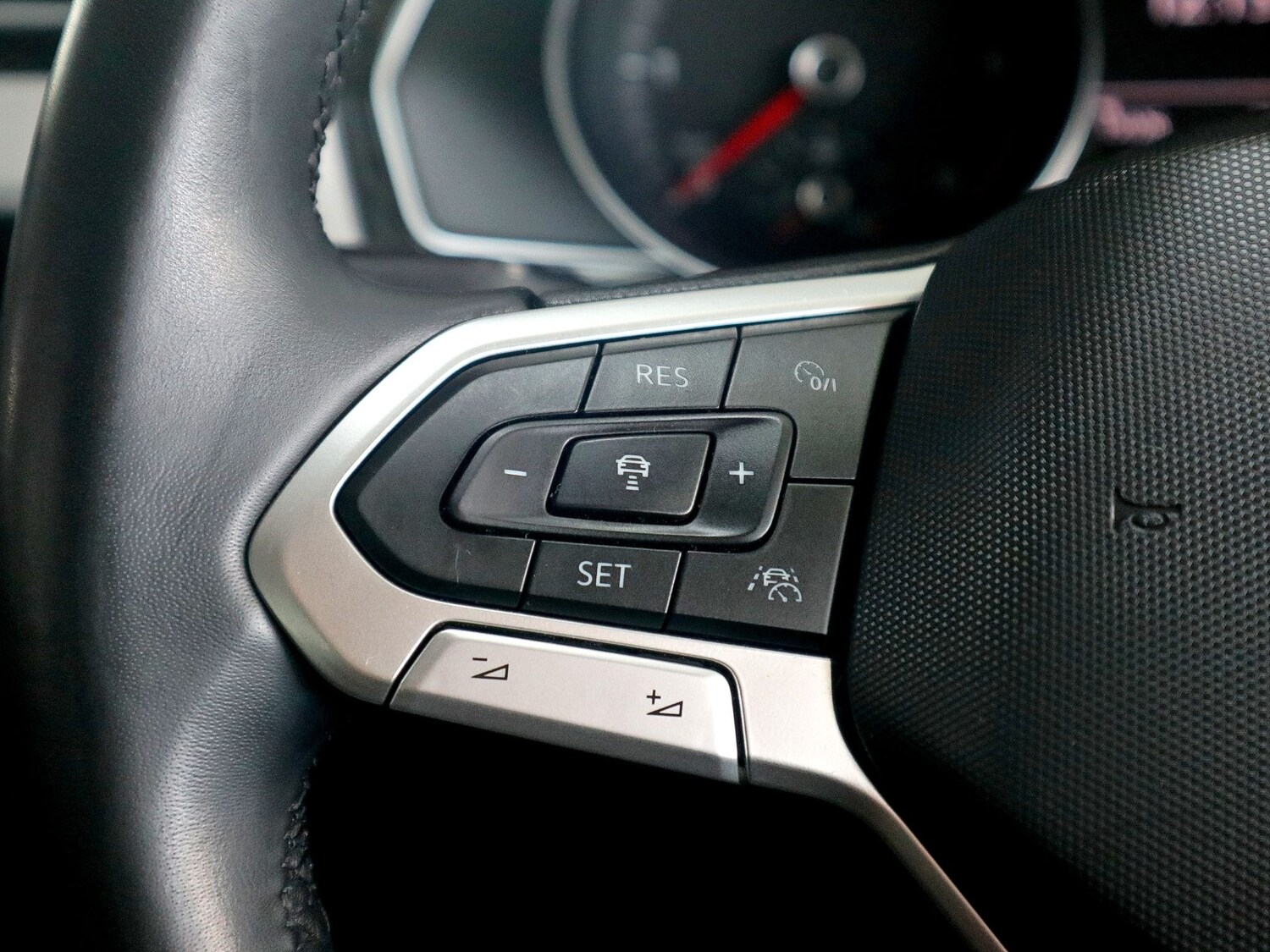 Used Volkswagen Passat 2020 for sale - 76268785: Photo 39