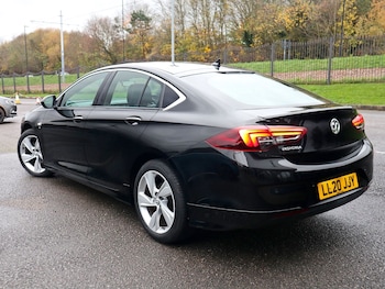 Used Vauxhall Insignia 2020 for sale - 76548005: Photo