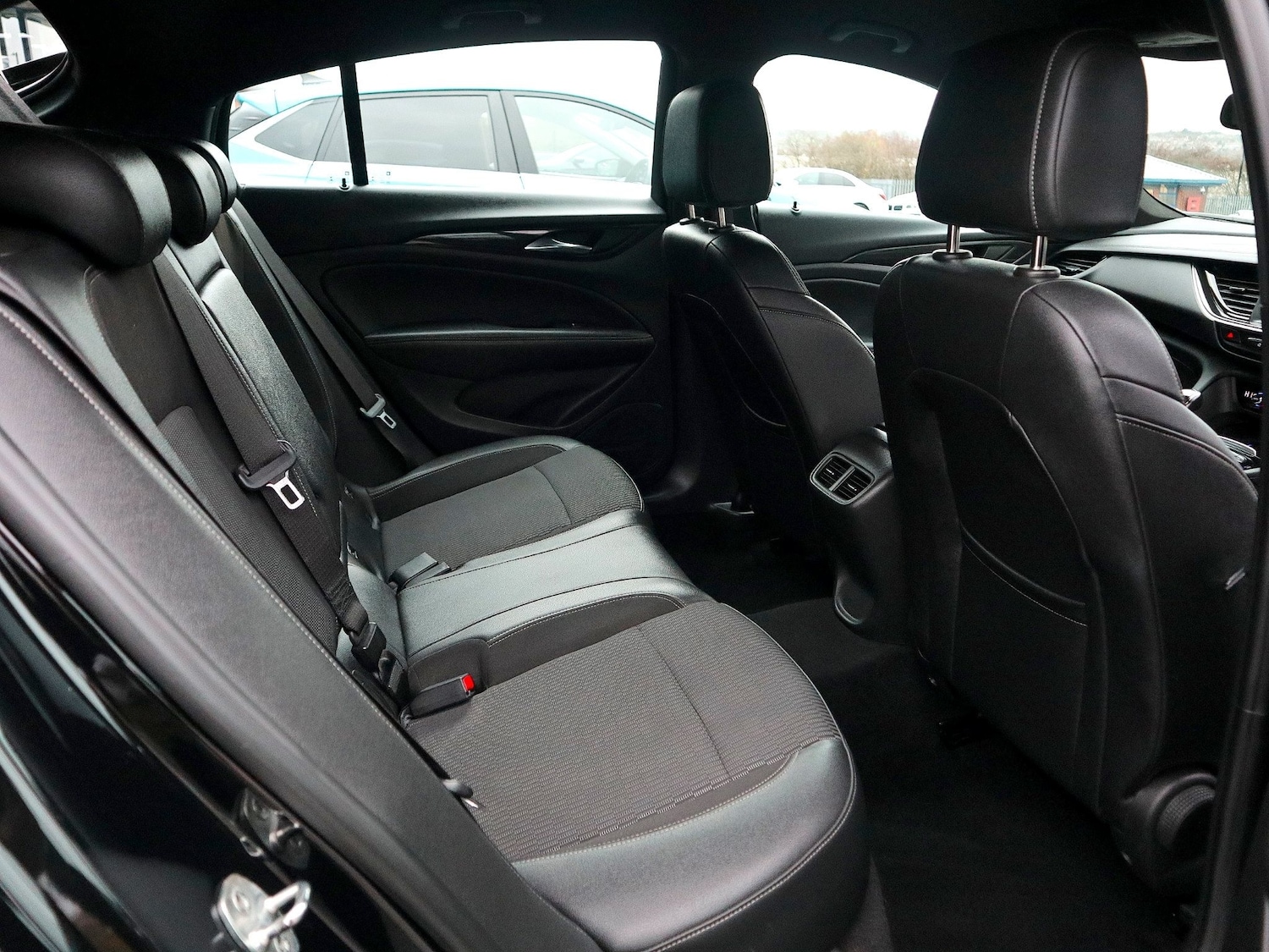 Used Vauxhall Insignia 2020 for sale - 76548005: Photo 4