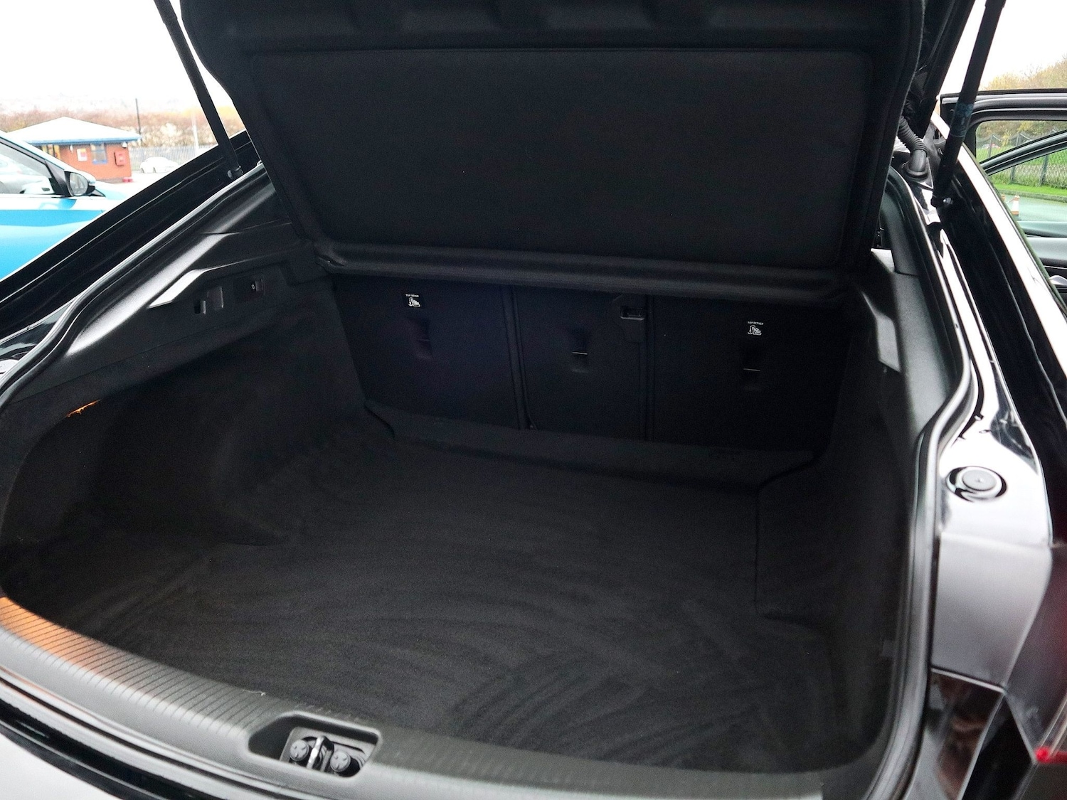 Used Vauxhall Insignia 2020 for sale - 76548005: Photo 5