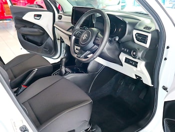 Used Suzuki Swift 2025 for sale - 75779739: Photo