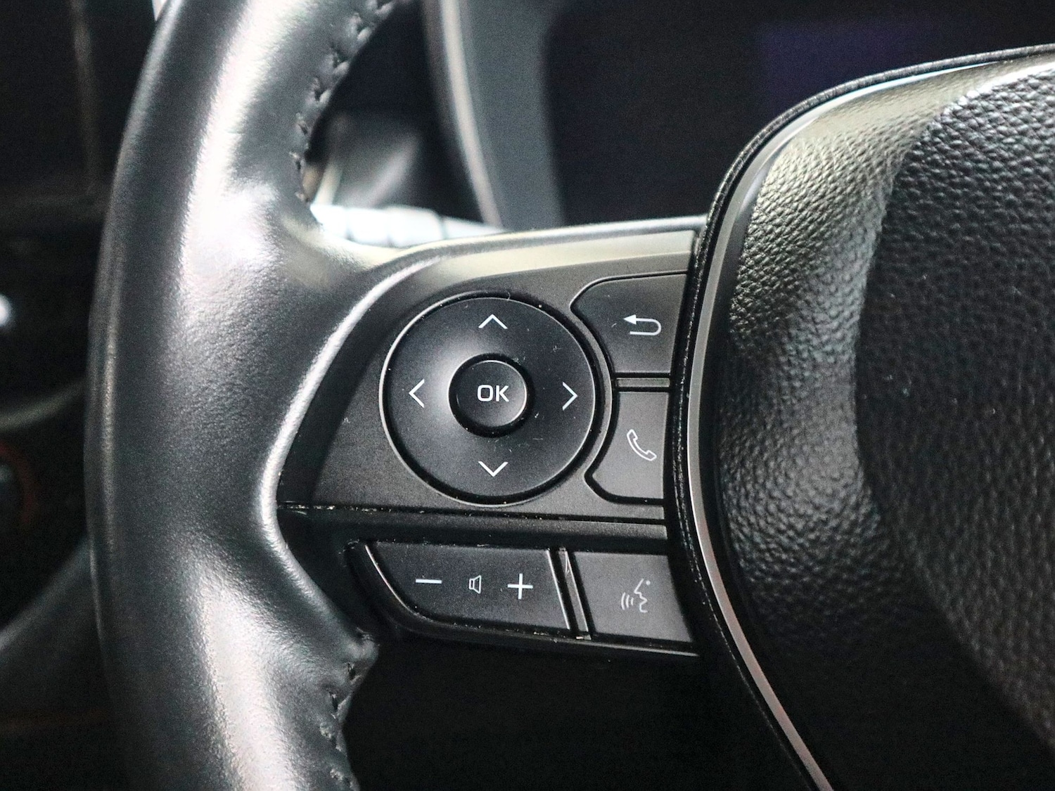 Used Toyota Corolla 2022 for sale - 77423685: Photo 37