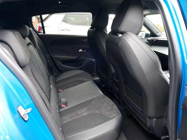 Used Peugeot 308 2022 for sale - 76237461: Photo 4