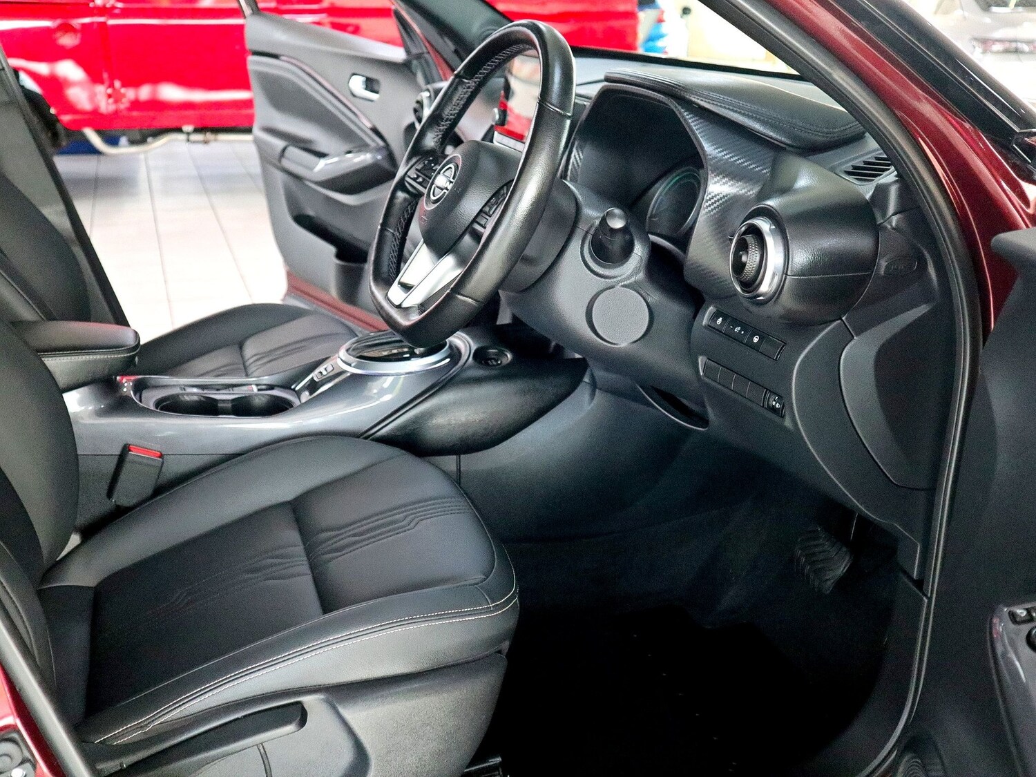 Used Nissan Juke 2023 for sale - 76536905: Photo 3