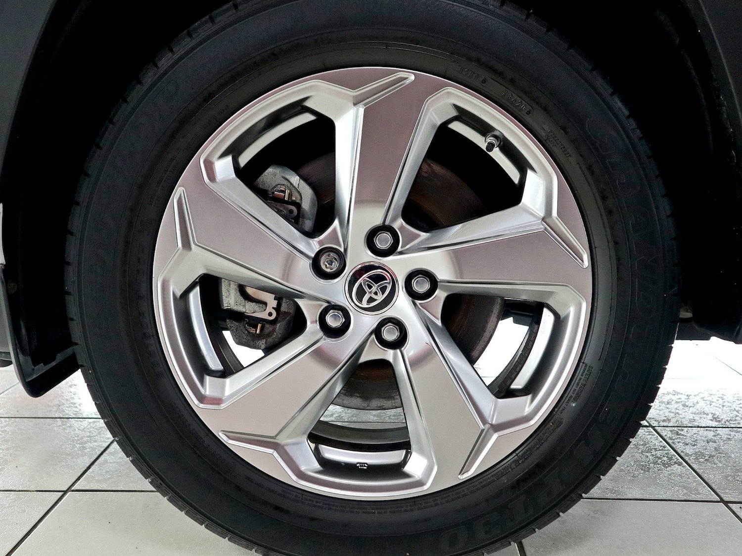 Used Toyota RAV4 2021 for sale - 76911407: Photo 17