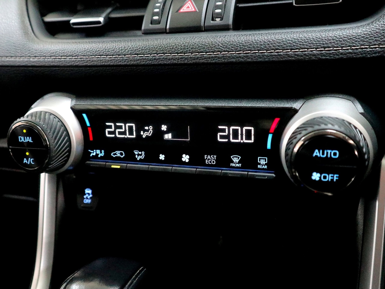 Used Toyota RAV4 2021 for sale - 76911407: Photo 34