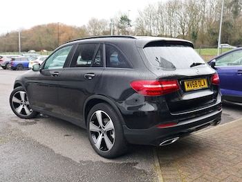 Used Mercedes-Benz GLC 2018 for sale - 77781993: Photo