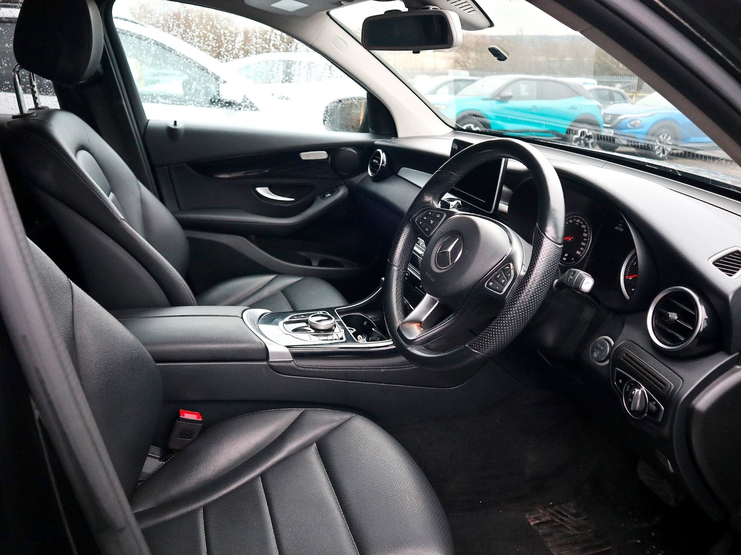 Used Mercedes-Benz GLC 2018 for sale - 77781993: Photo 3