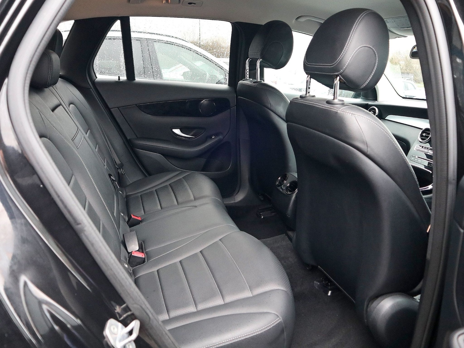 Used Mercedes-Benz GLC 2018 for sale - 77781993: Photo 4