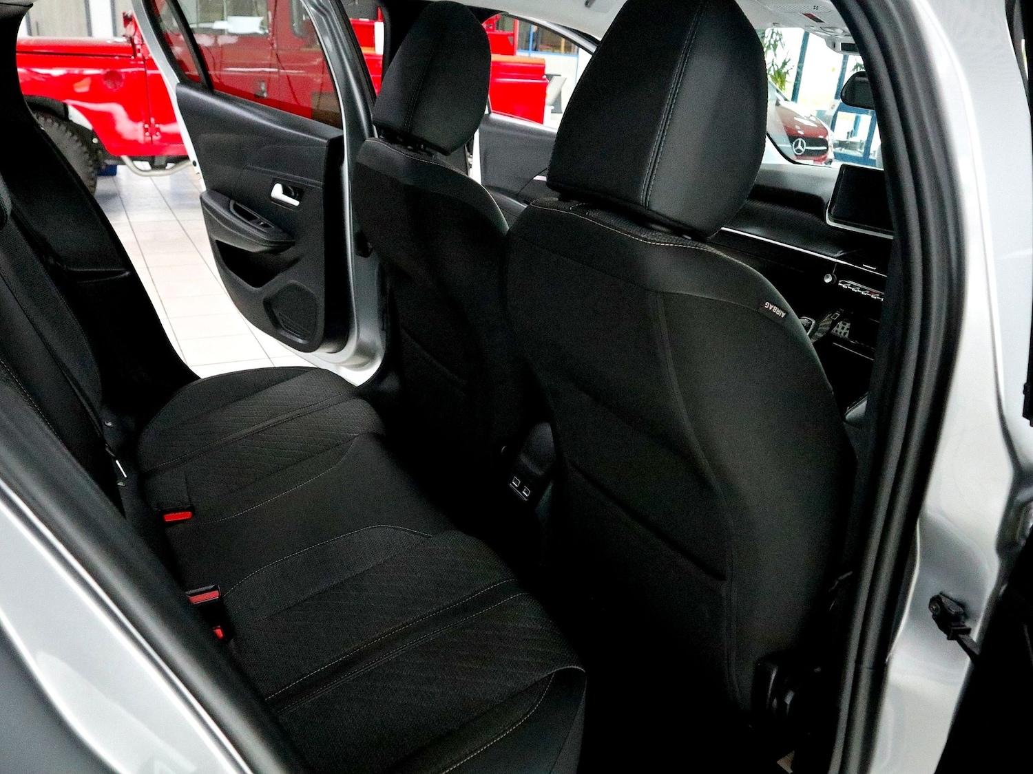 Used Peugeot 208 2025 for sale - 75899691: Photo 18