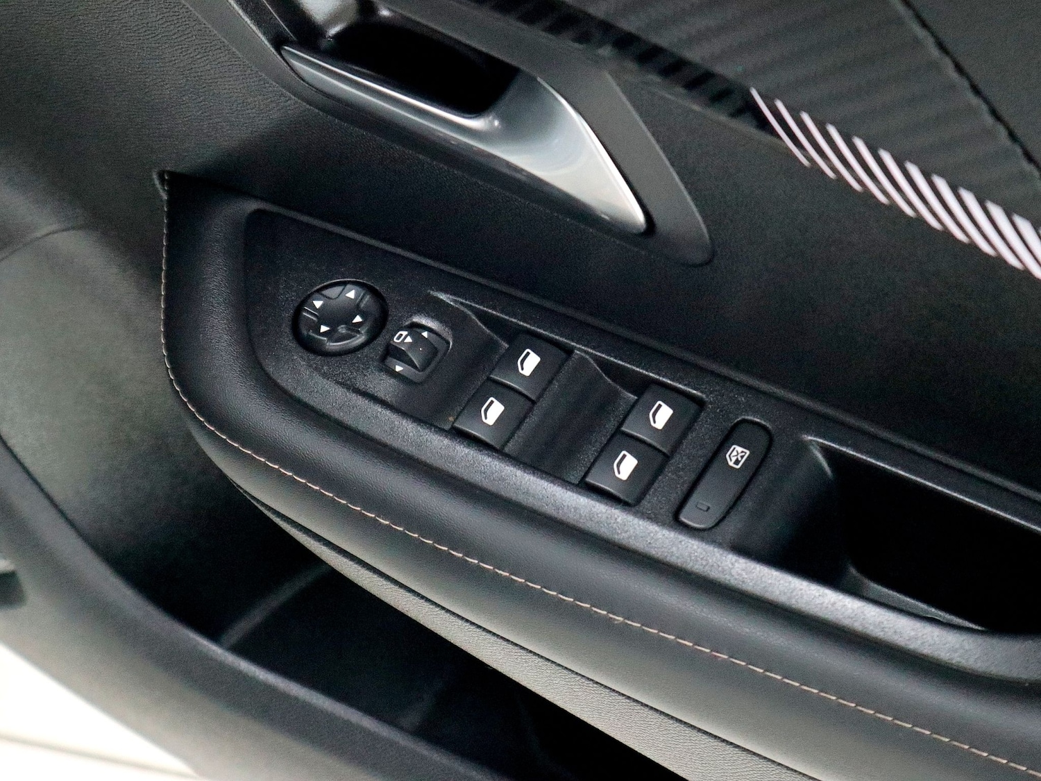 Used Peugeot 208 2025 for sale - 75899691: Photo 24