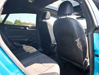 Used Volkswagen Arteon 2023 for sale - 78998111: Photo