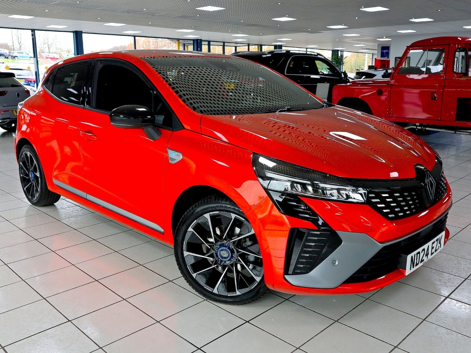 Used Renault Clio 2024 for sale - 76212212: Photo 1