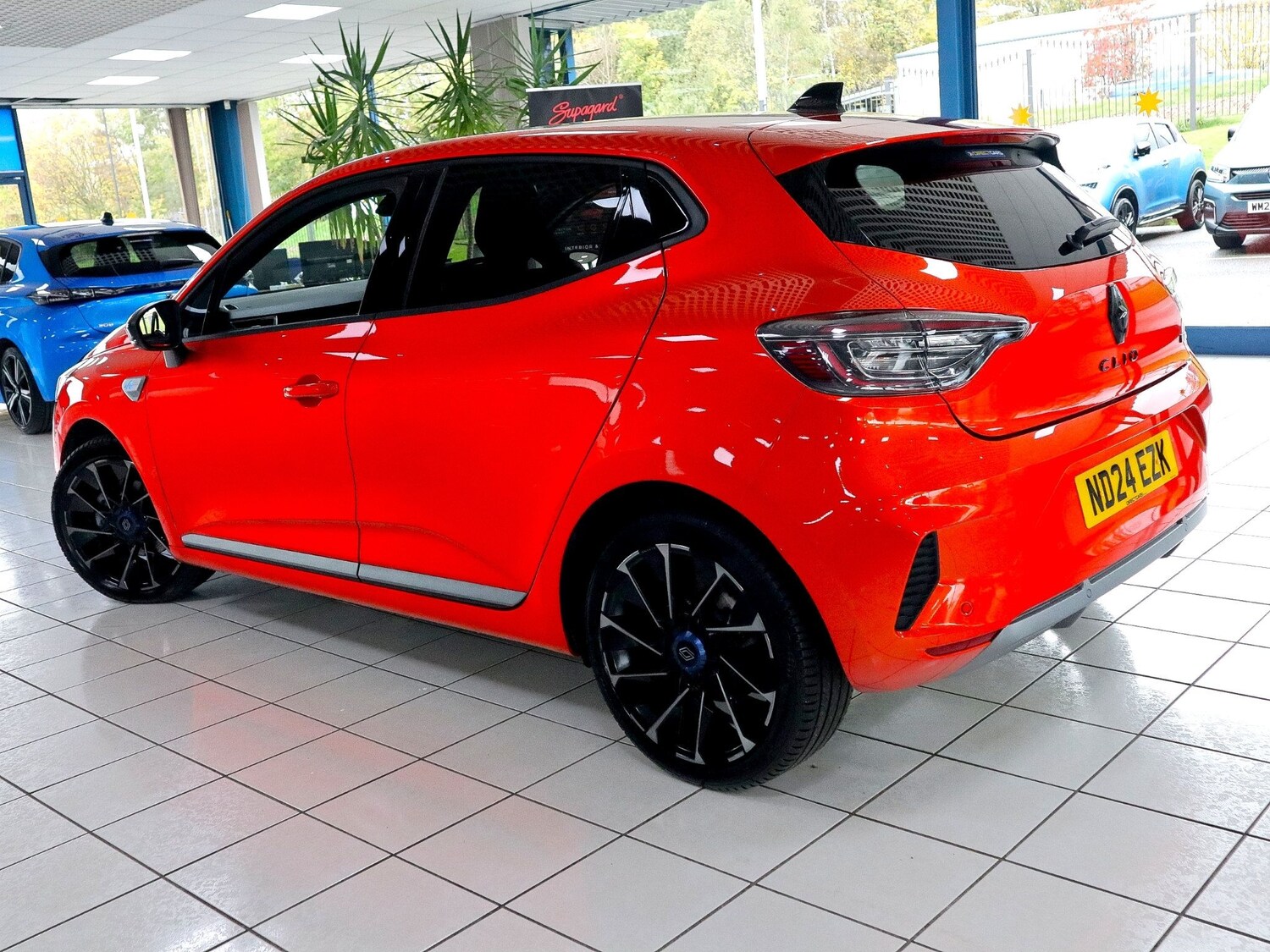 Used Renault Clio 2024 for sale - 76212212: Photo 2