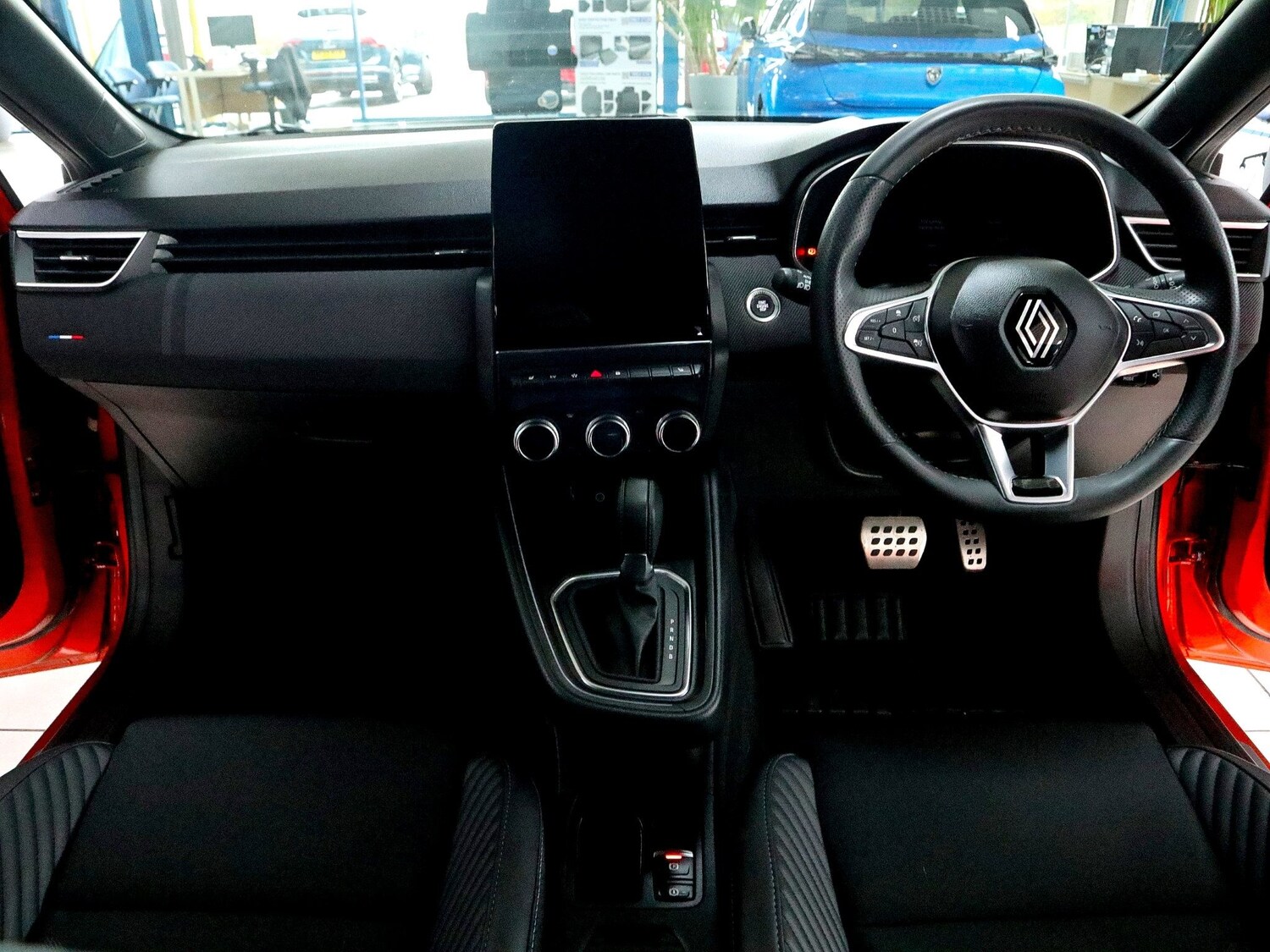 Used Renault Clio 2024 for sale - 76212212: Photo 24