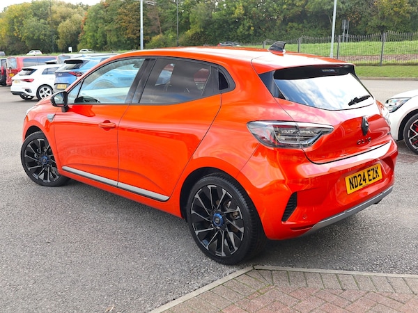 Used Renault Clio 2024 for sale - 76212212: Photo 2