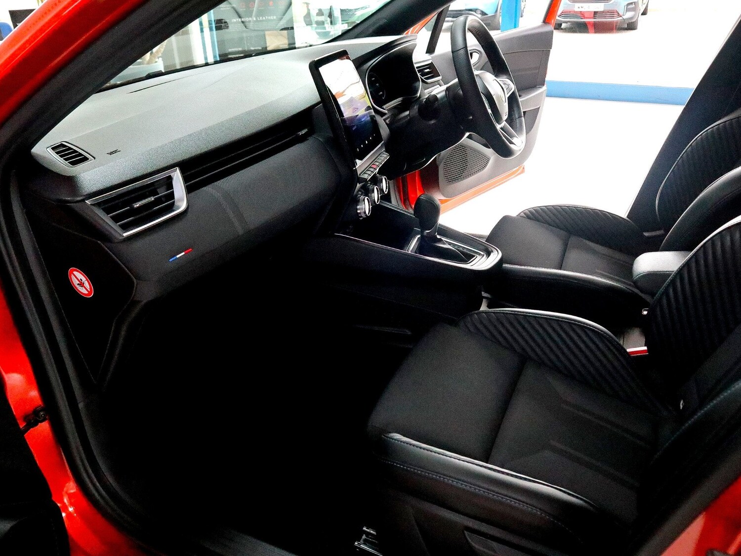 Used Renault Clio 2024 for sale - 76212212: Photo 4