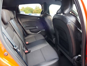 Used Renault Clio 2024 for sale - 76212212: Photo 4