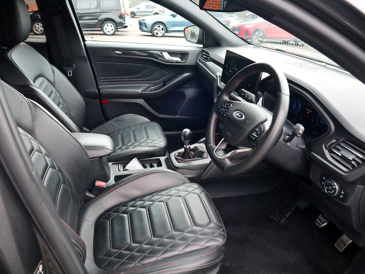 Used Ford Focus 2022 for sale - 76307904: Photo 3