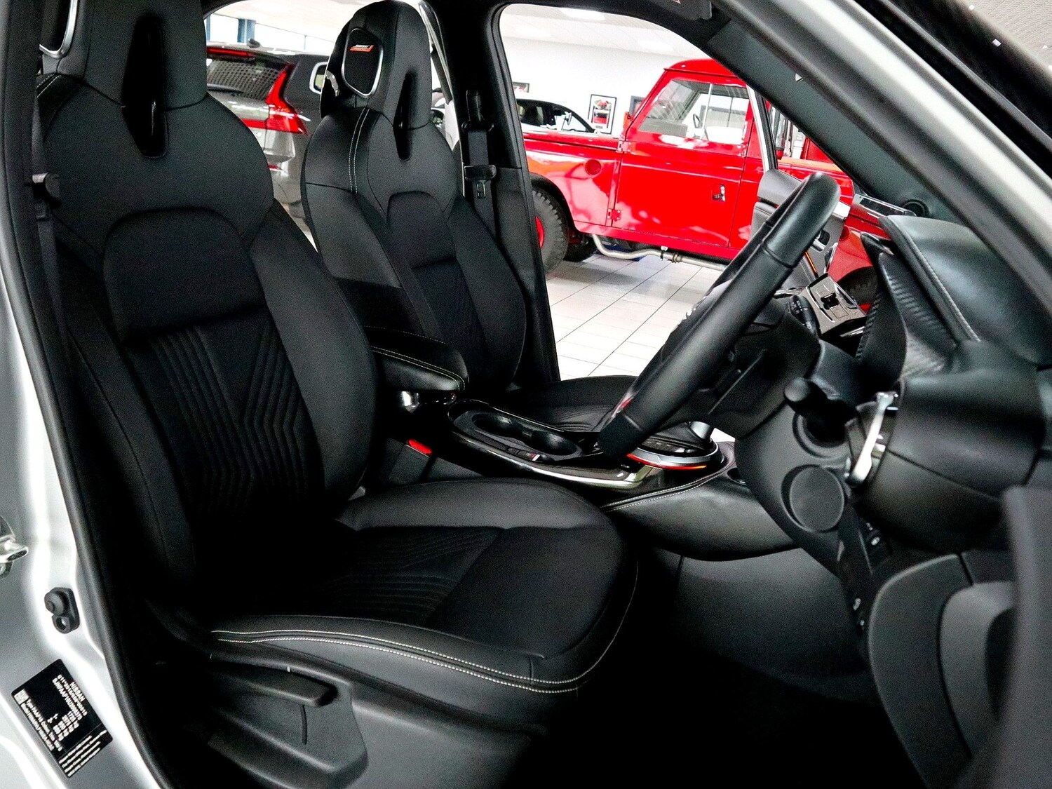 Used Nissan Juke 2024 for sale - 76198739: Photo 17