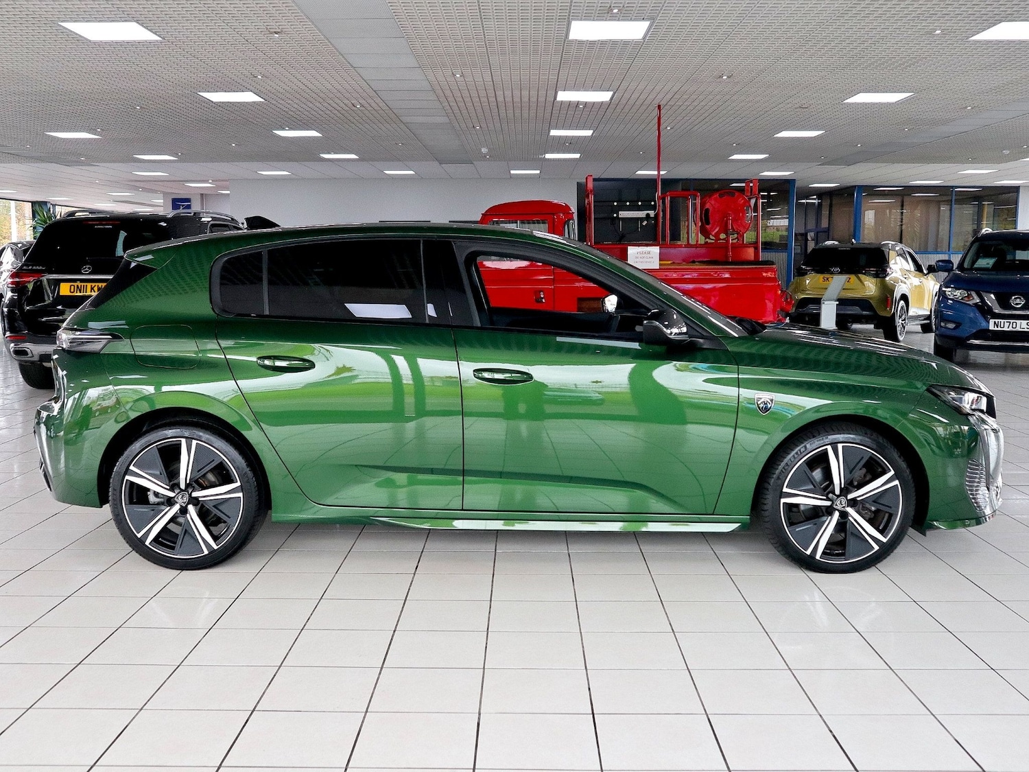 Used Peugeot 308 2023 for sale - 76237463: Photo 6