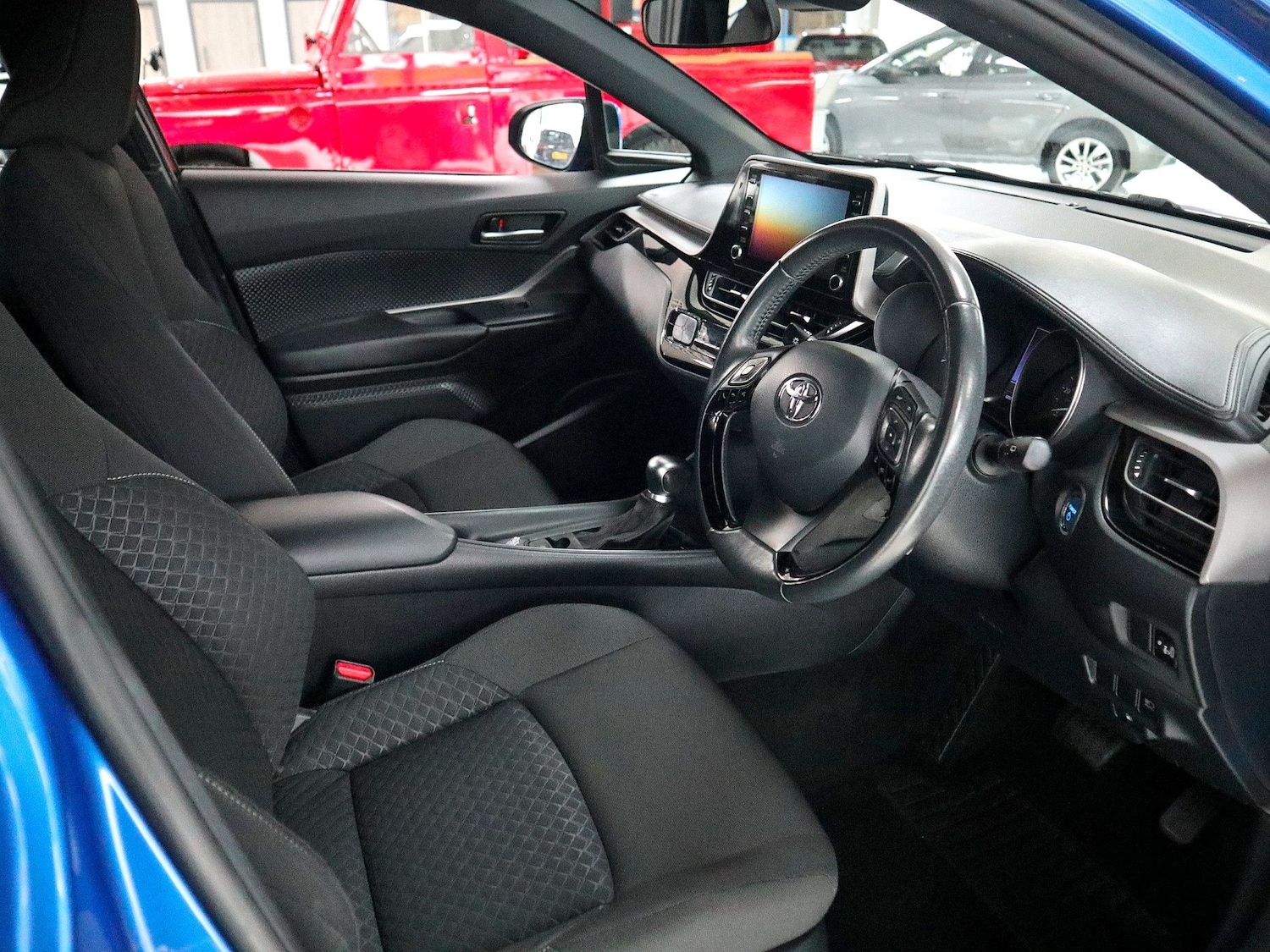 Used Toyota C-HR 2021 for sale - 77385454: Photo 3