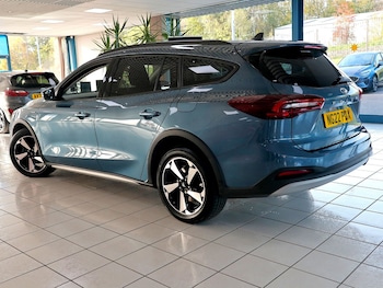 Used Ford Focus 2022 for sale - 76369492: Photo