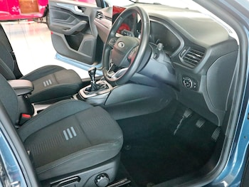 Used Ford Focus 2022 for sale - 76369492: Photo