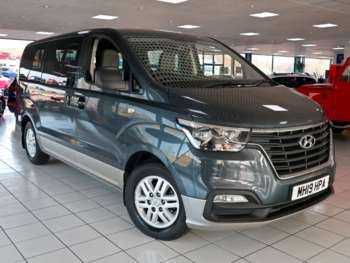 Used Hyundai i800 2019 for sale - 74943600: Photo