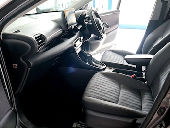 Used Toyota Yaris 2024 for sale - 75731488: Photo