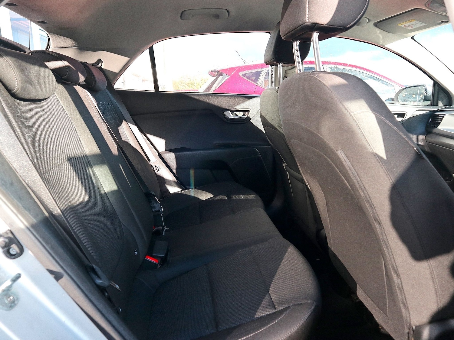 Used Kia Rio 2021 for sale - 76369499: Photo 4