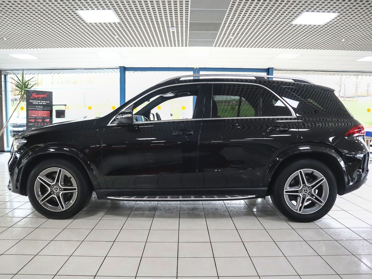 Used Mercedes-Benz GL Class 2020 for sale - 77370887: Photo 10