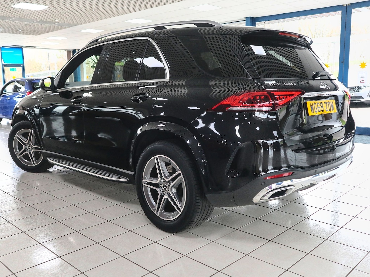 Used Mercedes-Benz GL Class 2020 for sale - 77370887: Photo 2