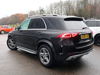 Used Mercedes-Benz GL Class 2020 for sale - 77370887: Photo