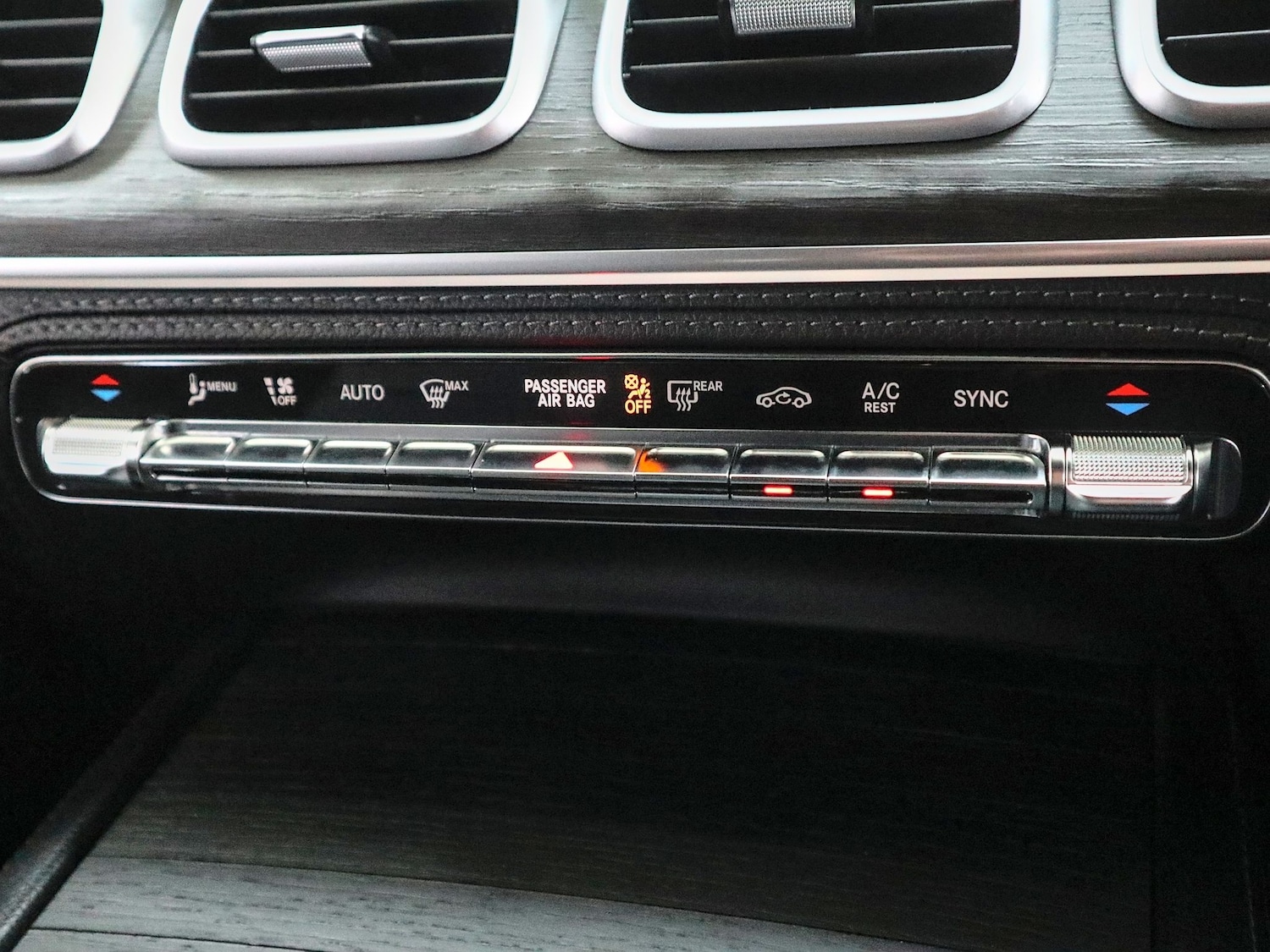 Used Mercedes-Benz GL Class 2020 for sale - 77370887: Photo 39