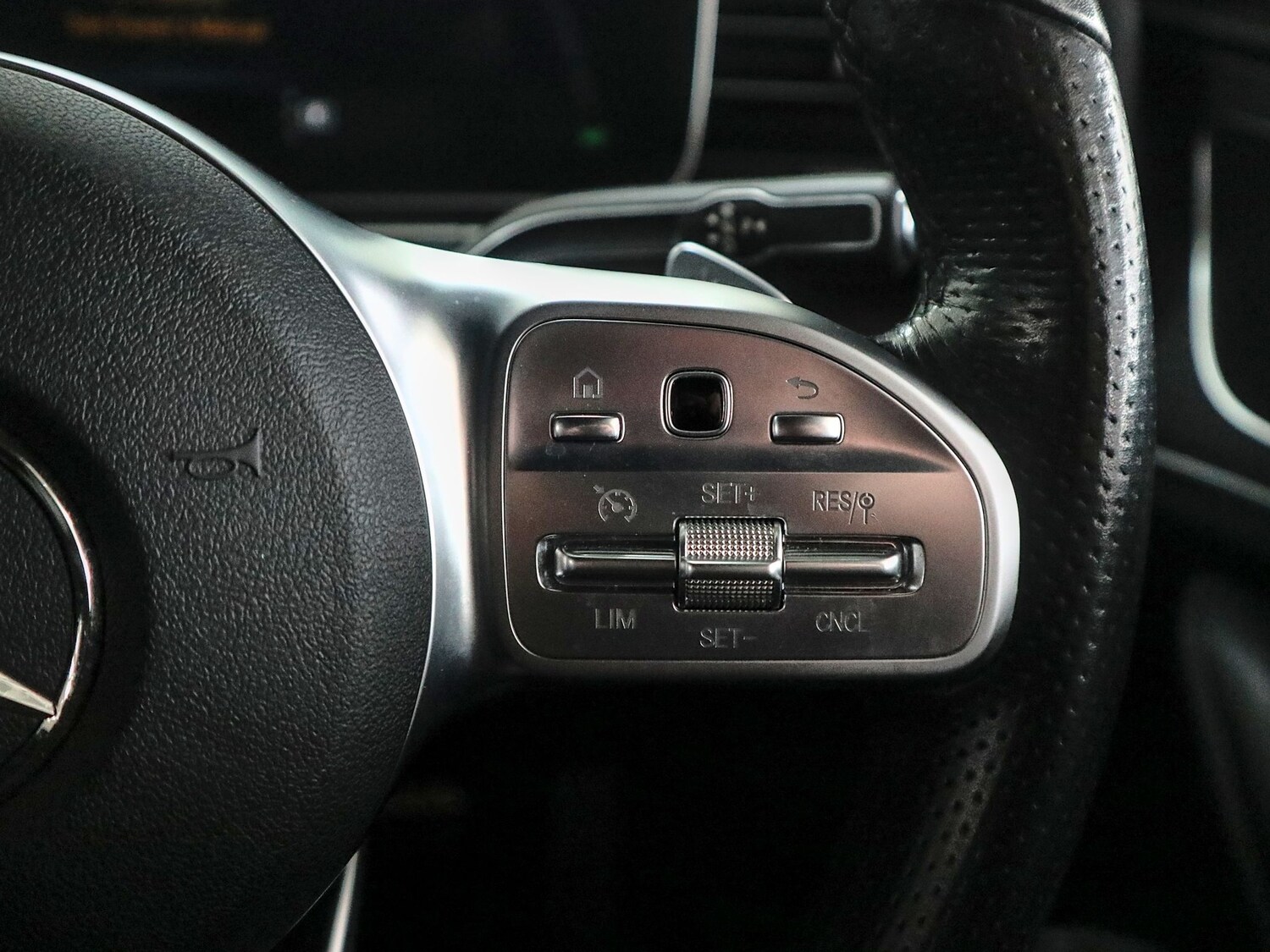 Used Mercedes-Benz GL Class 2020 for sale - 77370887: Photo 44