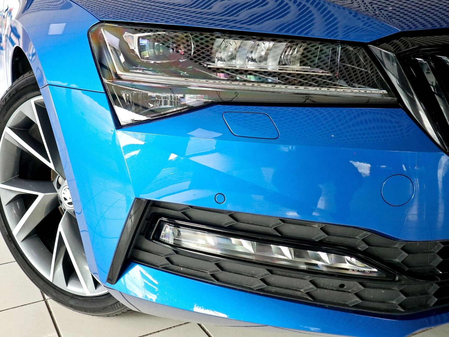 Used Skoda Superb 2023 for sale - 75718539: Photo 12