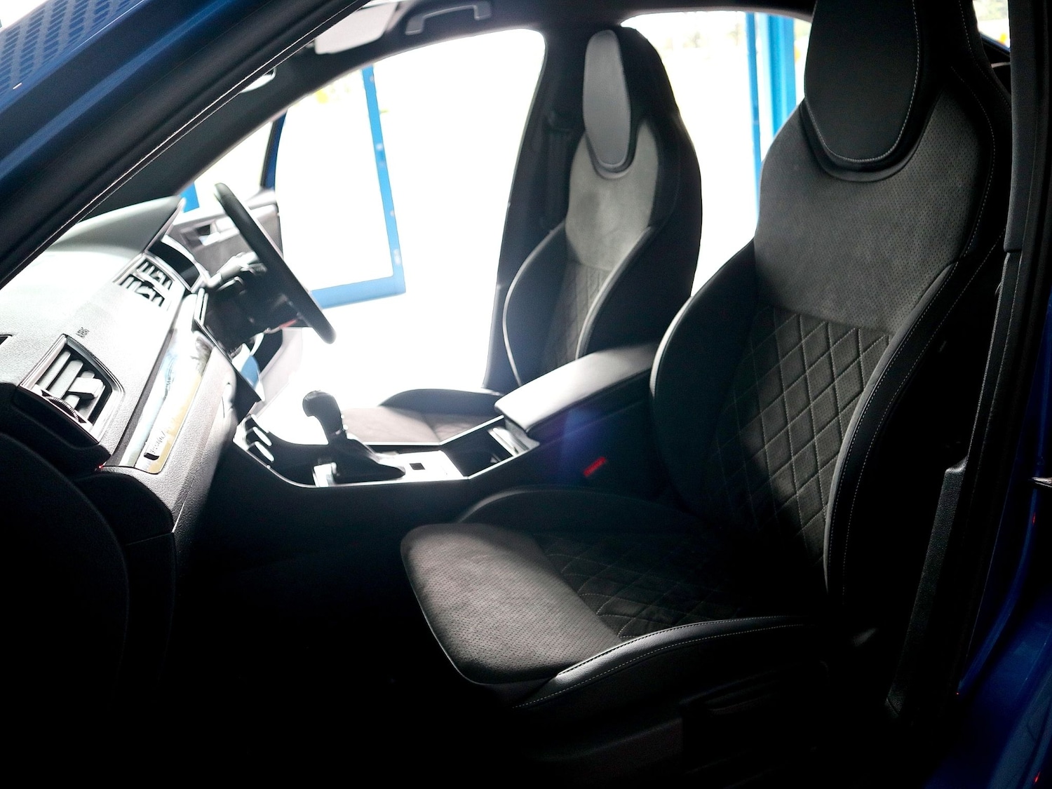 Used Skoda Superb 2023 for sale - 75718539: Photo 22