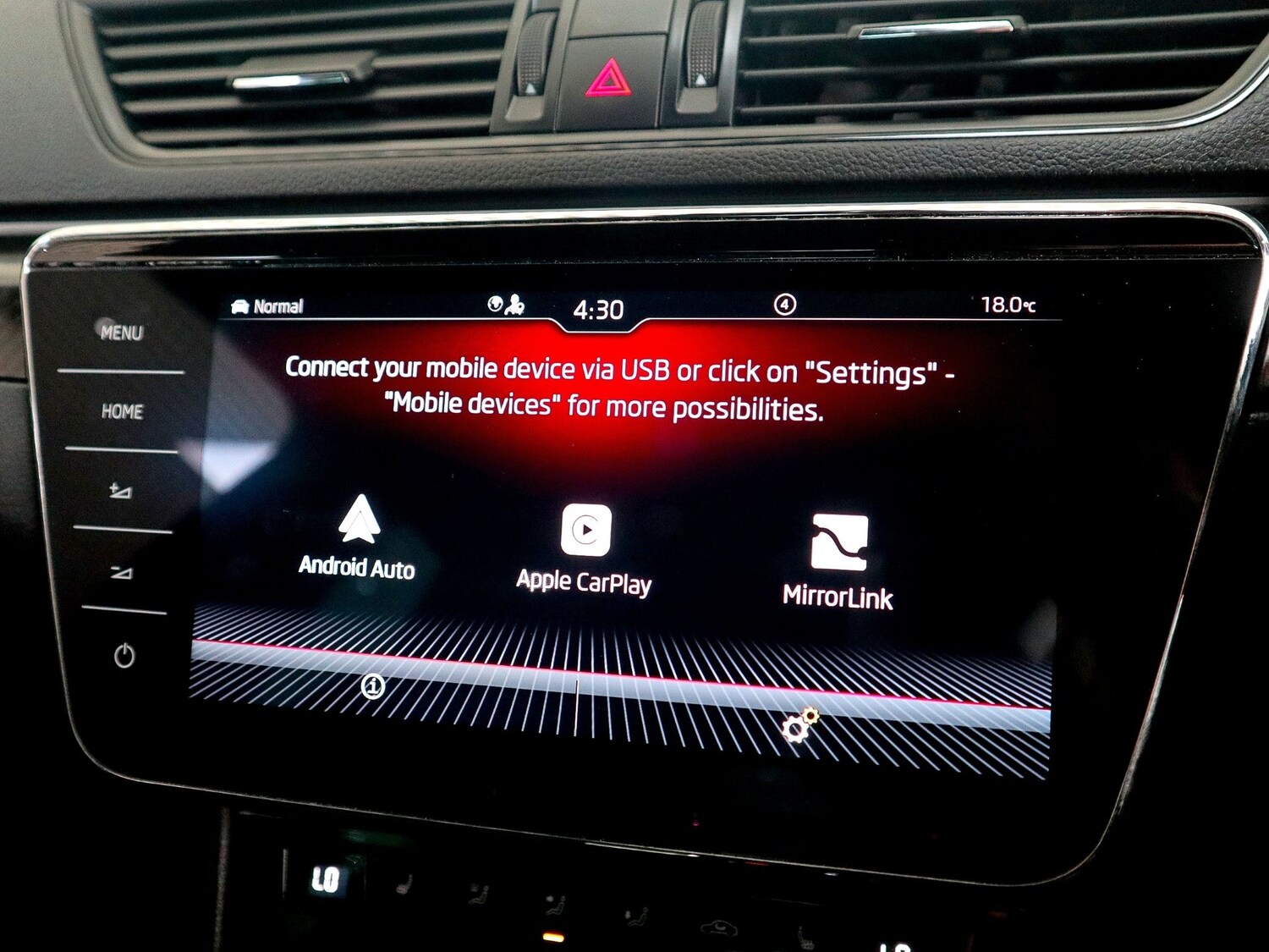 Used Skoda Superb 2023 for sale - 75718539: Photo 33