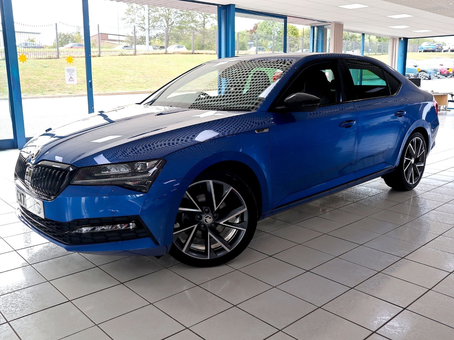 Used Skoda Superb 2023 for sale - 75718539: Photo 9