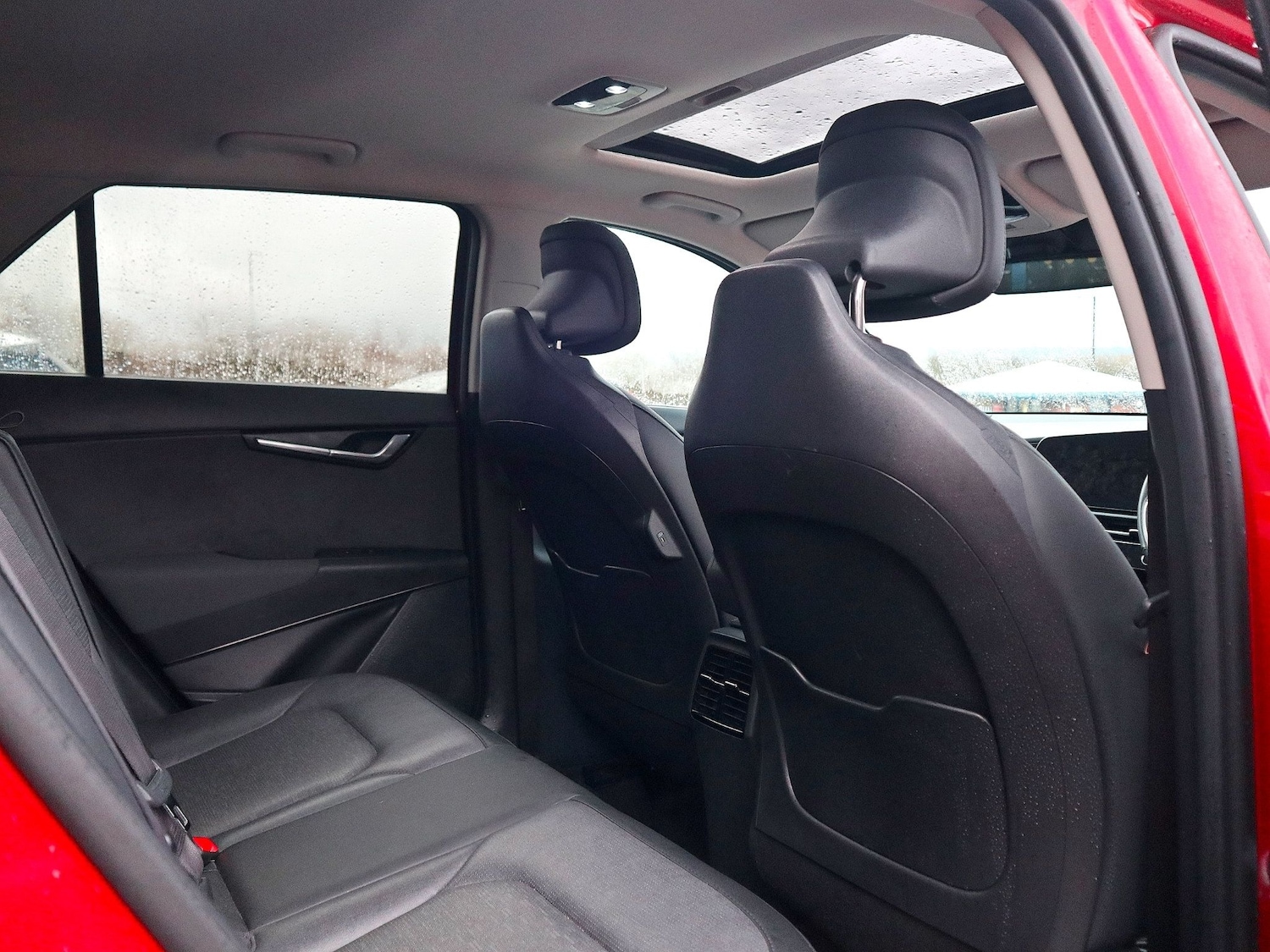 Used Kia Niro 2023 for sale - 77610371: Photo 4