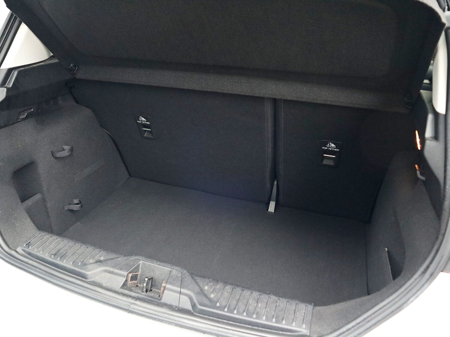 Used Ford Fiesta 2018 for sale - 76082892: Photo 5