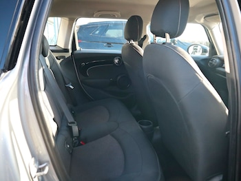 Used MINI Hatch 2024 for sale - 77008428: Photo