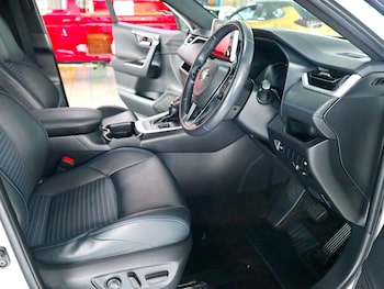 Used Toyota RAV4 2020 for sale - 75718537: Photo